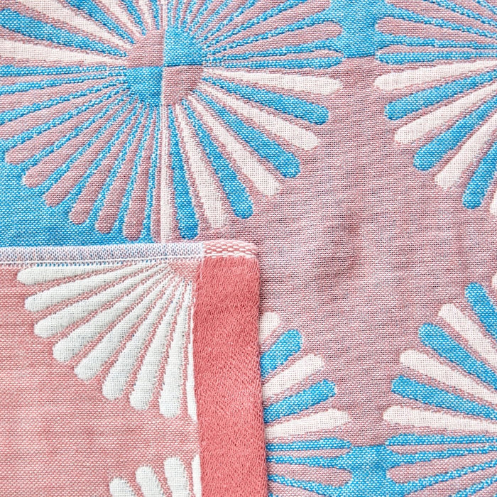 91家纺网 家纺一手货源 找家纺 朴尔-2023新款波西米亚风全棉四层纱布枕巾 52*78 布尔乔亚粉