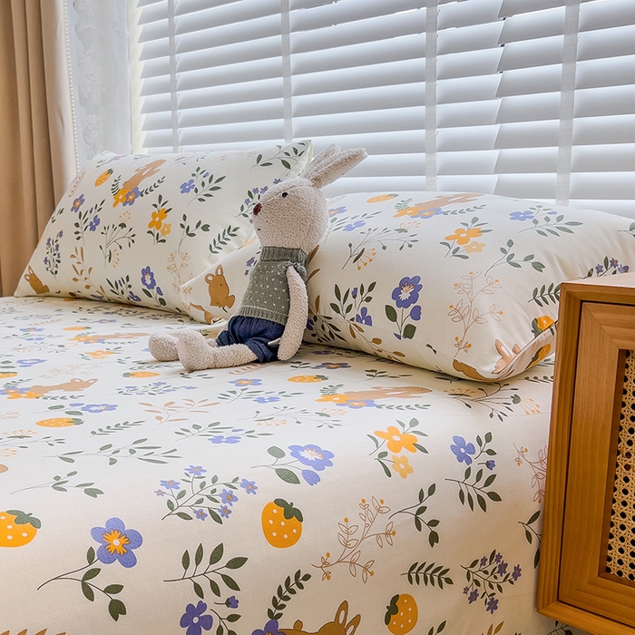 91家纺网 家纺一手货源 找家纺 芃成家纺 2023新款磨毛系列磨毛枕套 田园小兔