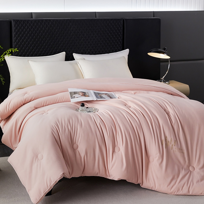 91家纺网 家纺一手货源 找家纺 丽卡家纺 2023新款亲肤舒适澳棉提花被子被芯 麦向成功-粉