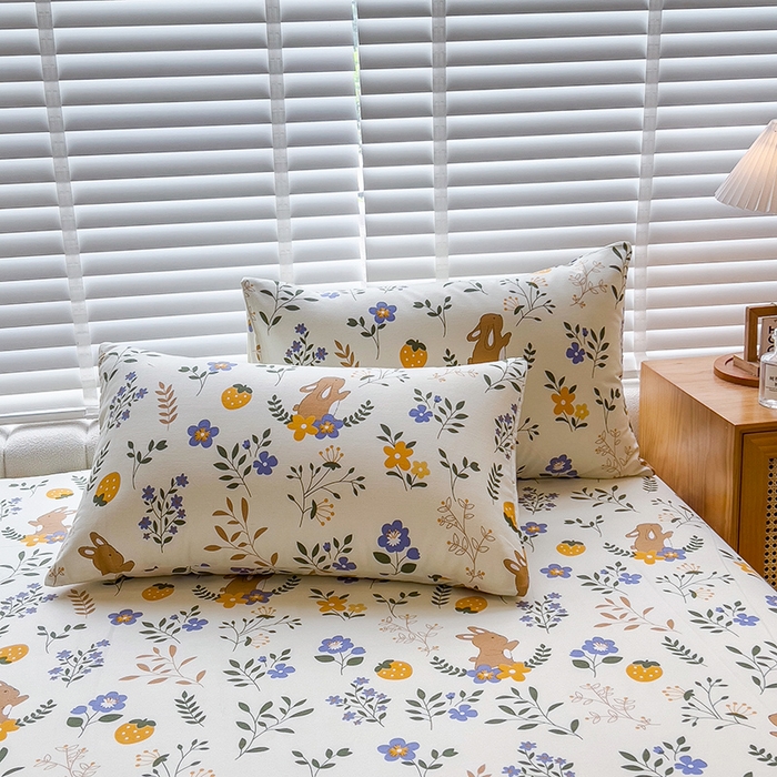 91家纺网 家纺一手货源 找家纺 芃成家纺 2023新款磨毛系列磨毛枕套 田园小兔