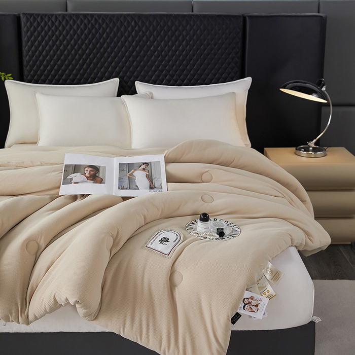 91家纺网 家纺一手货源 找家纺 丽卡家纺 2023新款A类针织棉被子被芯 英伦时尚-卡其色