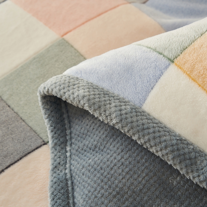 91家纺网 家纺一手货源 找家纺 21度C 2023新款雪花绒贝贝绒四件套 格子森林