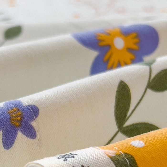 91家纺网 家纺一手货源 找家纺 芃成家纺 2023新款磨毛系列磨毛枕套 田园小兔