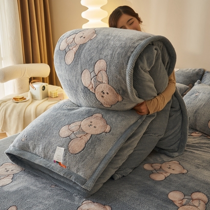 91家纺网 家纺一手货源 找家纺 21度C 2023新款雪花绒被套 小熊