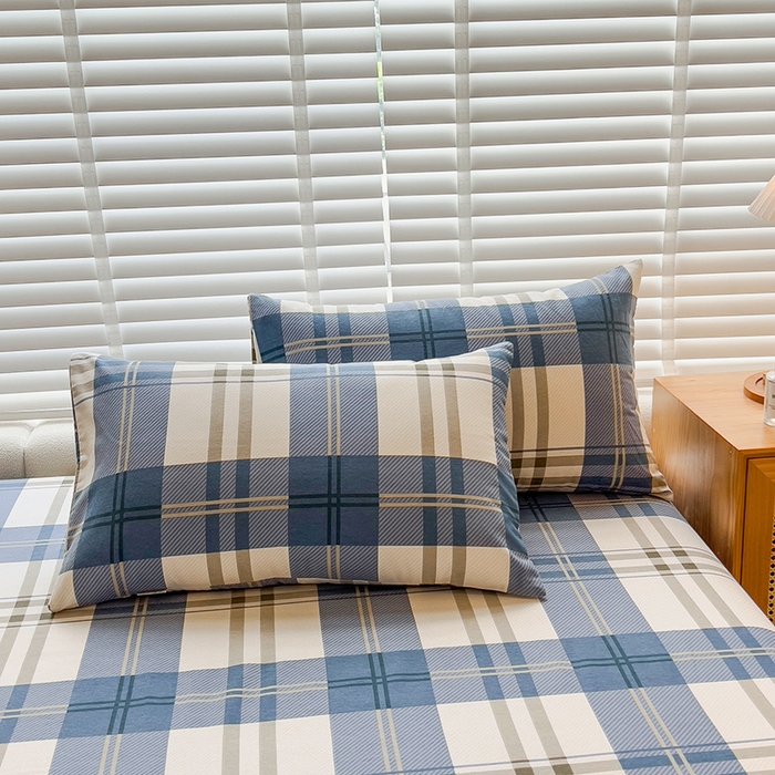 91家纺网 家纺一手货源 找家纺 芃成家纺 2023新款磨毛系列磨毛枕套 简约格-蓝