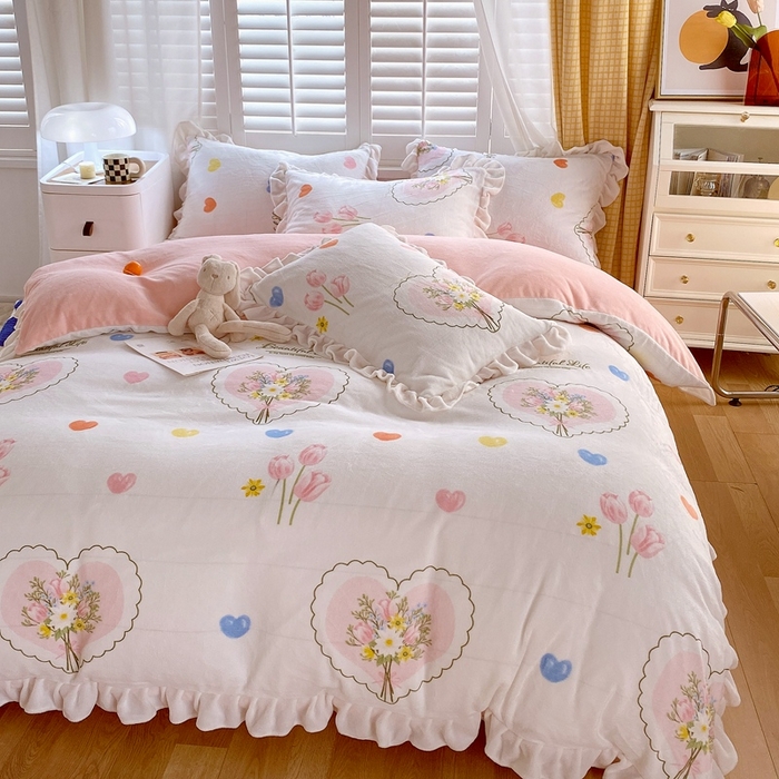 91家纺网 家纺一手货源 找家纺 宜家坊 2023新款直播韩版印花花边款牛奶绒四件套 告白