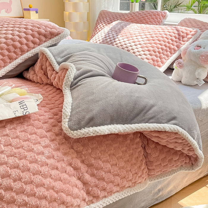 91家纺网 家纺一手货源 找家纺 梦之岛 2023包边AB面牛奶绒印染提花金龟绒加厚保暖四件套 金龟绒-玉色