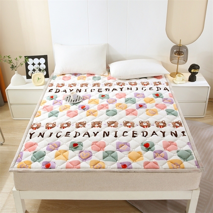 91家纺网 家纺一手货源 找家纺 （总）东宇 2024年新款A类抗菌牛奶绒大床加厚床垫