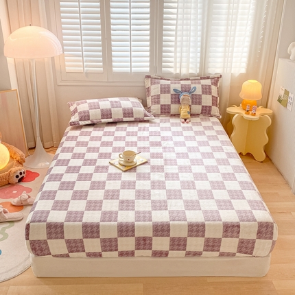 91家纺网 家纺一手货源 找家纺 （总）欧邦 新款印花牛奶绒单品床笠