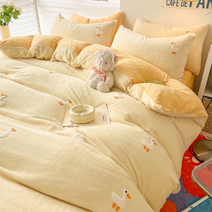 韩都 2023新款冬季加厚牛奶绒毛巾绣四件套 加厚牛奶绒-小白鸭绒