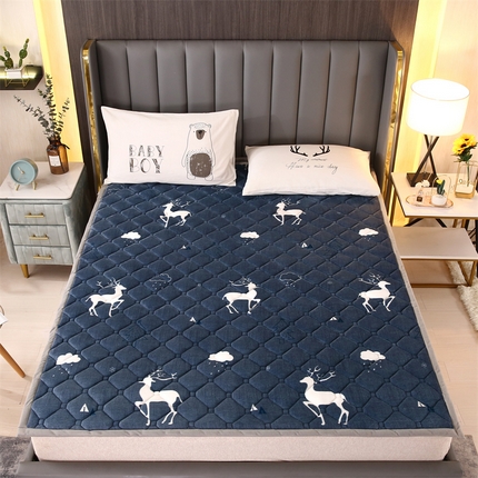 91家纺网 家纺一手货源 找家纺 （总）东宇 2024年新款A类抗菌牛奶绒大床加厚床垫