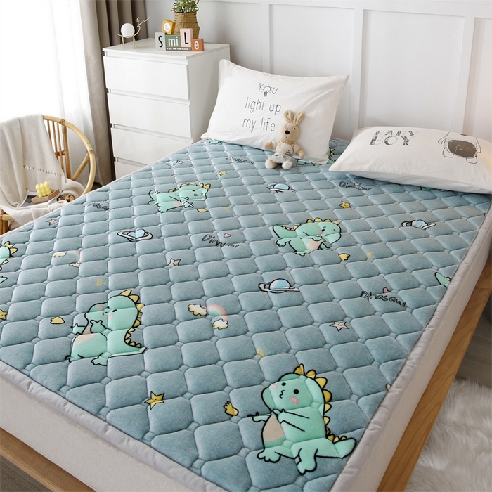 91家纺网 家纺一手货源 找家纺 东宇 2024年新款A类抗菌牛奶绒大床加厚床垫 恐龙家园