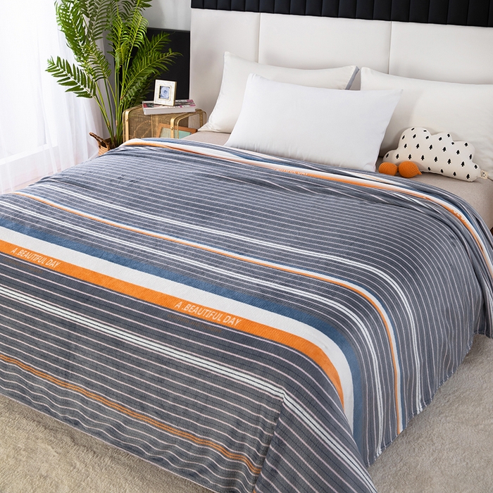 91家纺网 家纺一手货源 找家纺 侨鑫 2023新款云貂绒毛毯 美好条纹