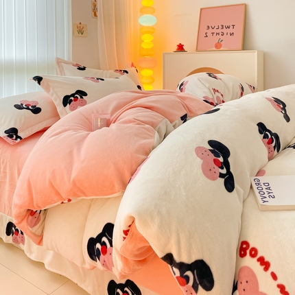 91家纺网 家纺一手货源 找家纺 呗旺鹿 2023新款加厚高克重印花牛奶绒四件套直播爆款 萌宠