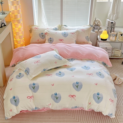 91家纺网 家纺一手货源 找家纺 （总）曼町 2023新款牛奶绒卡通印花四件套