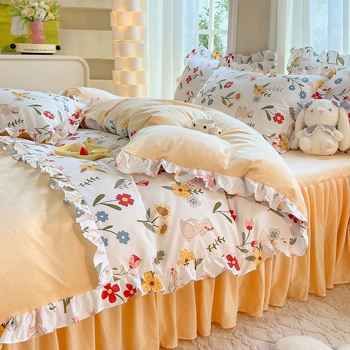 91家纺网 家纺一手货源 找家纺 绒兔兔 2023新款双层纱棉加牛奶绒四件套 绒-花漫庭