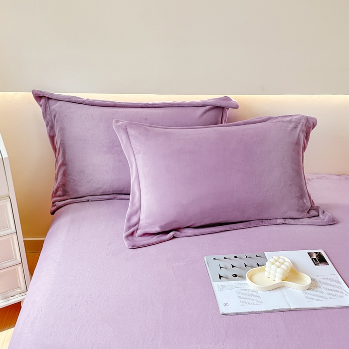 91家纺网 家纺一手货源 找家纺 2023年新款多功能毛毯牛奶绒床单三件套 风铃紫