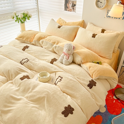 91家纺网 家纺一手货源 找家纺 （总）韩都 2023新款冬季加厚牛奶绒毛巾绣四件套