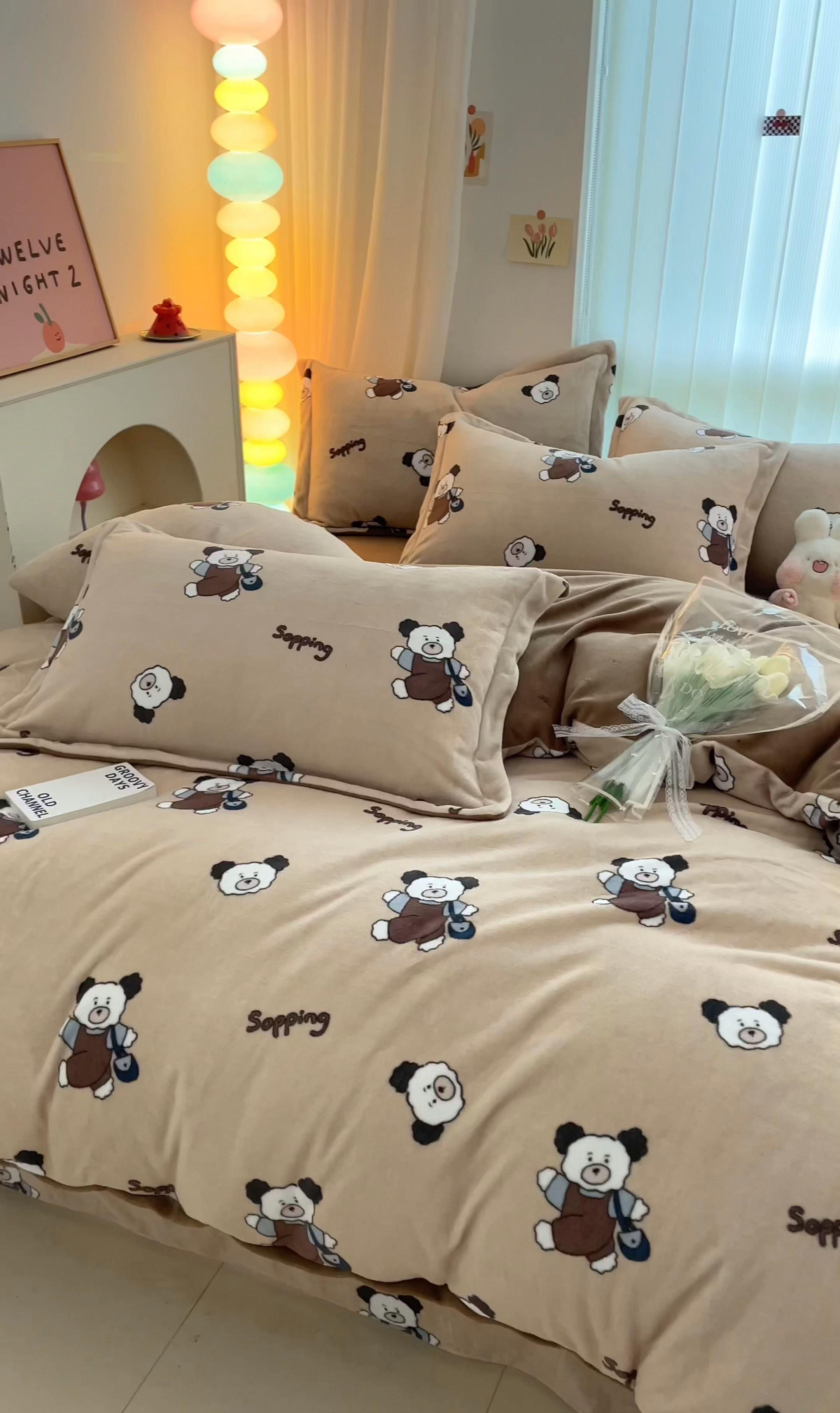 91家纺网 家纺一手货源 找家纺 呗旺鹿 2023新款加厚高克重印花牛奶绒四件套直播爆款 焦糖小熊