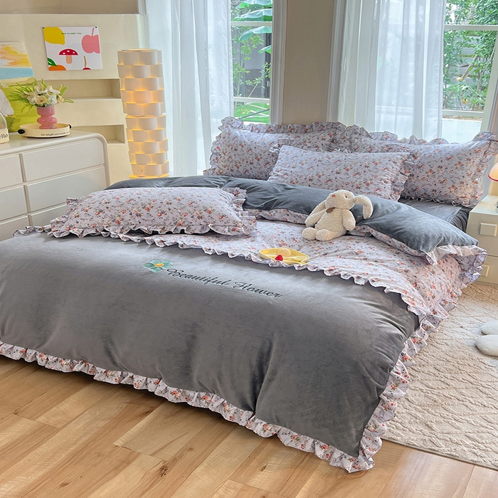 91家纺网 家纺一手货源 找家纺 绒兔兔 2023新款双层纱棉加牛奶绒四件套 绒-婉然