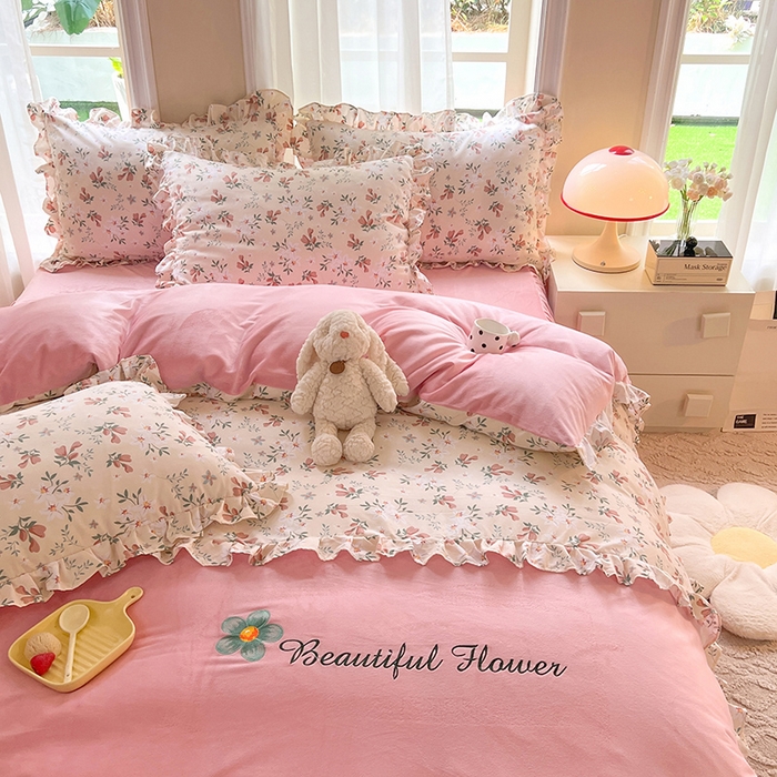 91家纺网 家纺一手货源 找家纺 绒兔兔 2023新款双层纱棉加牛奶绒四件套 绒-花蜜悠然