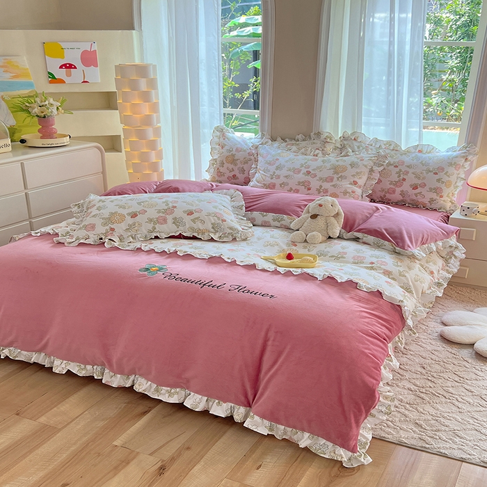 91家纺网 家纺一手货源 找家纺 绒兔兔 2023新款双层纱棉加牛奶绒四件套 绒-唯美