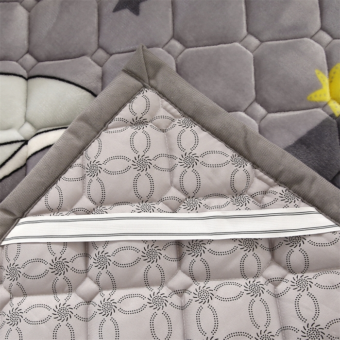 91家纺网 家纺一手货源 找家纺 东宇 2024年新款A类抗菌牛奶绒大床加厚床垫 小海豚