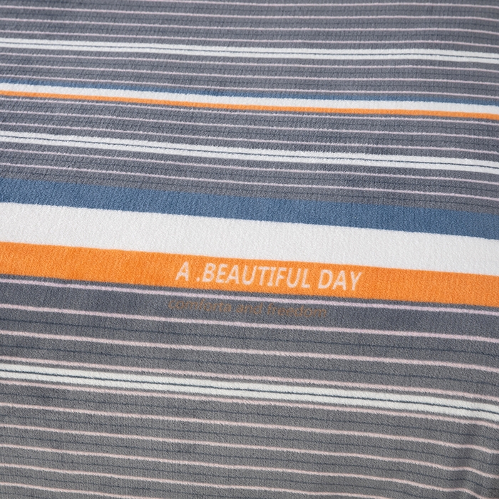 91家纺网 家纺一手货源 找家纺 侨鑫 2023新款云貂绒毛毯 美好条纹