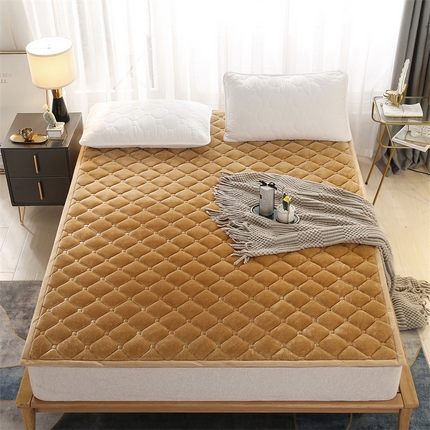 91家纺网 家纺一手货源 找家纺 （总）东宇 2024年新款A类抗菌牛奶绒大床加厚床垫