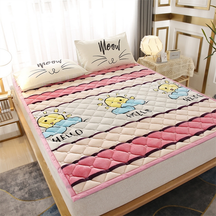 91家纺网 家纺一手货源 找家纺 东宇 2024年新款A类抗菌牛奶绒大床加厚床垫 暖阳