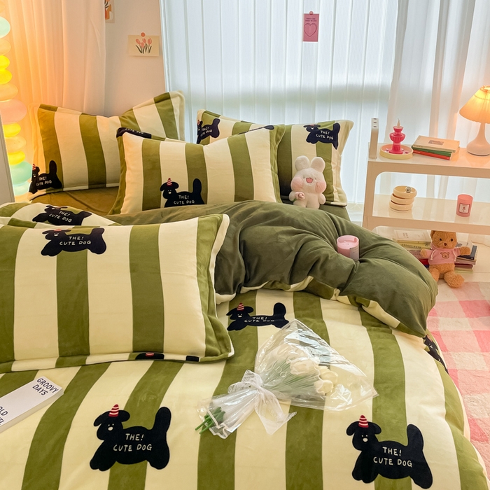 91家纺网 家纺一手货源 找家纺 呗旺鹿 2023新款加厚高克重印花牛奶绒四件套直播爆款 奔跑的曲奇