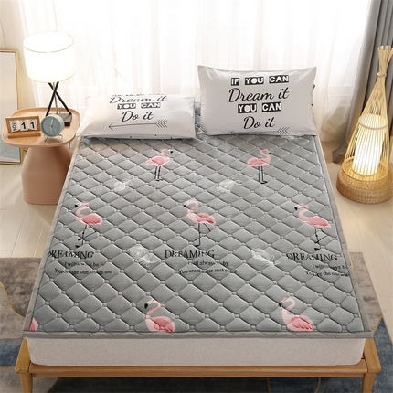 91家纺网 家纺一手货源 找家纺 （总）东宇 2024年新款A类抗菌牛奶绒大床加厚床垫