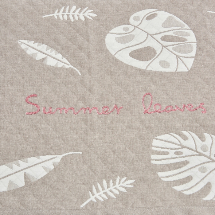 91家纺网 家纺一手货源 找家纺 朴尔 2023新款三层纱布定位枕巾 夏日芭蕉-灰