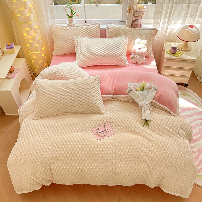 91家纺网 家纺一手货源 找家纺 梦之岛 2023包边AB面牛奶绒印染提花金龟绒加厚保暖四件套 金龟绒-奶昔白+浅粉