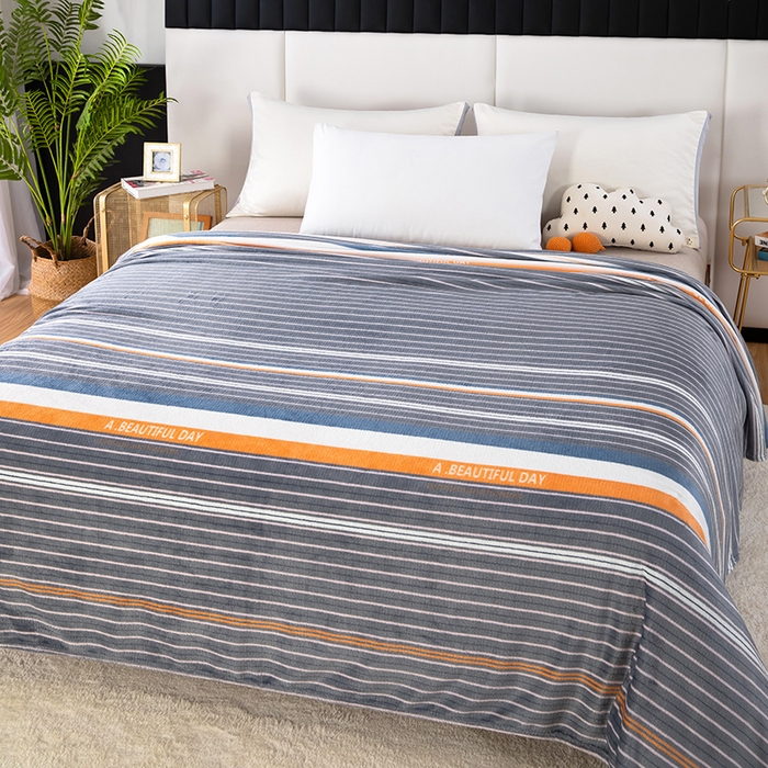 91家纺网 家纺一手货源 找家纺 侨鑫 2023新款云貂绒毛毯 美好条纹