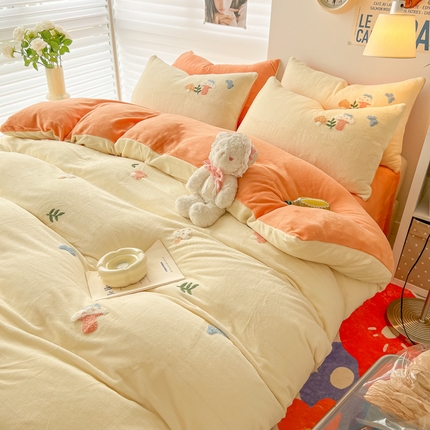 91家纺网 家纺一手货源 找家纺 （总）韩都 2023新款冬季加厚牛奶绒毛巾绣四件套