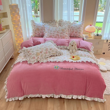 91家纺网 家纺一手货源 找家纺 绒兔兔 2023新款双层纱棉加牛奶绒四件套 绒-唯美