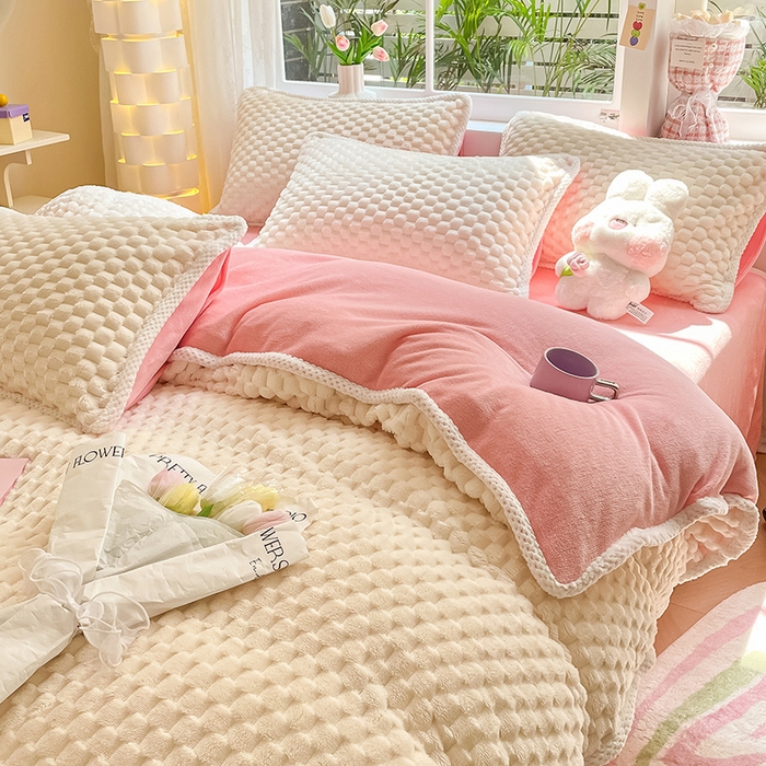 91家纺网 家纺一手货源 找家纺 梦之岛 2023包边AB面牛奶绒印染提花金龟绒加厚保暖四件套 金龟绒-奶昔白+浅粉