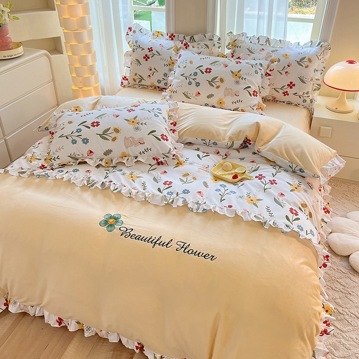 91家纺网 家纺一手货源 找家纺 绒兔兔 2023新款双层纱棉加牛奶绒四件套 绒-花漫庭