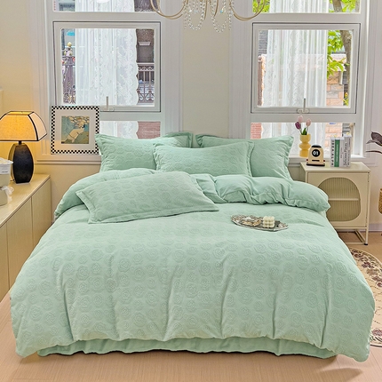 91家纺网 家纺一手货源 找家纺 （总）寐居家纺 2023年高克重烂花牛奶绒四件套