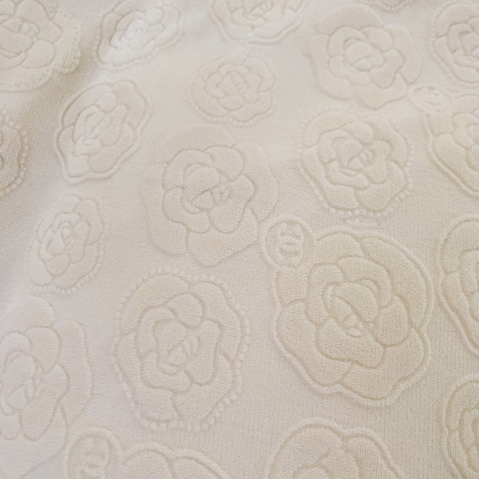 91家纺网 家纺一手货源 找家纺 寐居家纺 2023年高克重烂花牛奶绒四件套 韩式玫瑰-米白