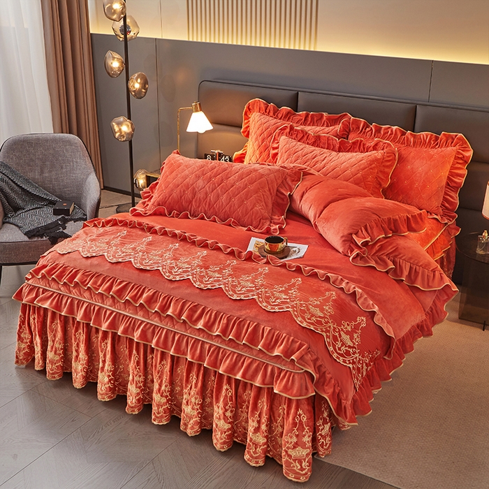 91家纺网 家纺一手货源 找家纺 罗艺轩 2024新款欧洲风情宝宝绒可拆卸夹棉床裙四件套 爱玛橙