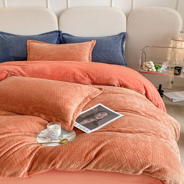 91家纺网 家纺一手货源 找家纺 寐居家纺 2023年高克重烂花牛奶绒四件套 韩式烂花-橘色