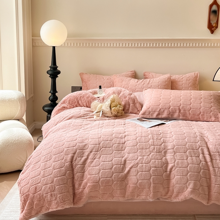 91家纺网 家纺一手货源 找家纺 慕尚家纺 2025新款280g兔毛绒四件套-洛卡 洛卡-粉