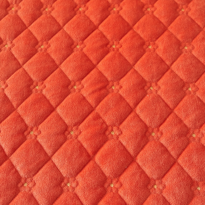 91家纺网 家纺一手货源 找家纺 罗艺轩 2024新款欧洲风情宝宝绒可拆卸夹棉床裙三件套 爱玛橙