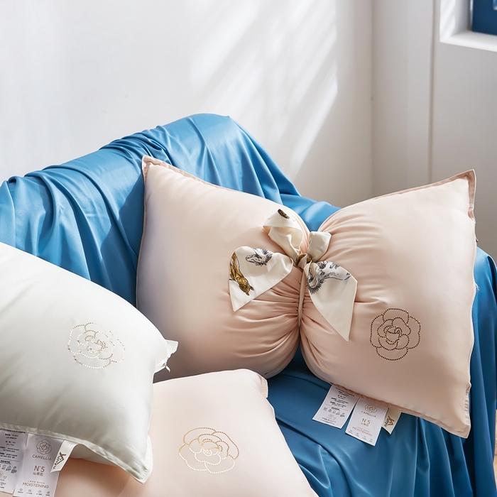 91家纺网 家纺一手货源 找家纺 拾光枕芯 2023新款天丝山茶花枕芯 白色