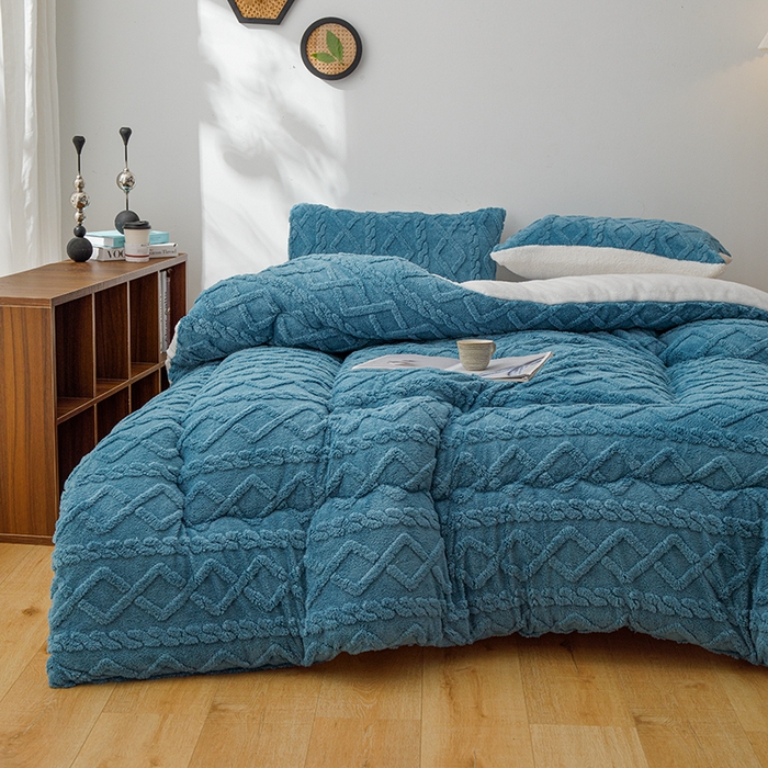 91家纺网 家纺一手货源 找家纺 雅蔓依 2025新款塔芙绒羊羔绒冬被被子被芯 宝石蓝