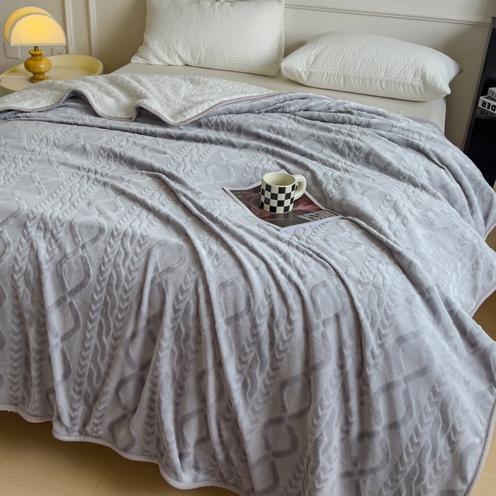 91家纺网 家纺一手货源 找家纺 宜家坊新款秋冬高克重法莱绒羊羔绒立体剪花纯色多功能毛毯 烟灰蓝