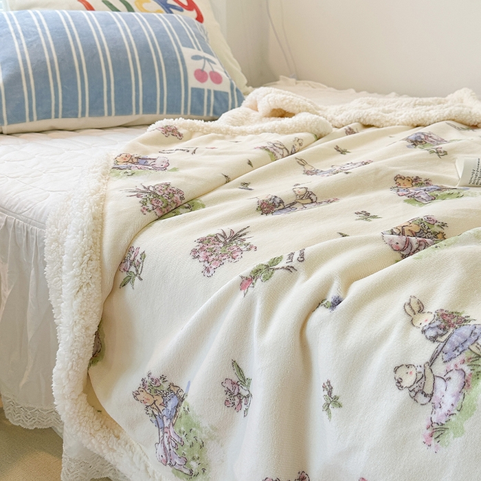 91家纺网 家纺一手货源 找家纺 昔可家纺 2023新款ins风牛奶绒羊羔绒印花毛毯（风格一） 小熊花园