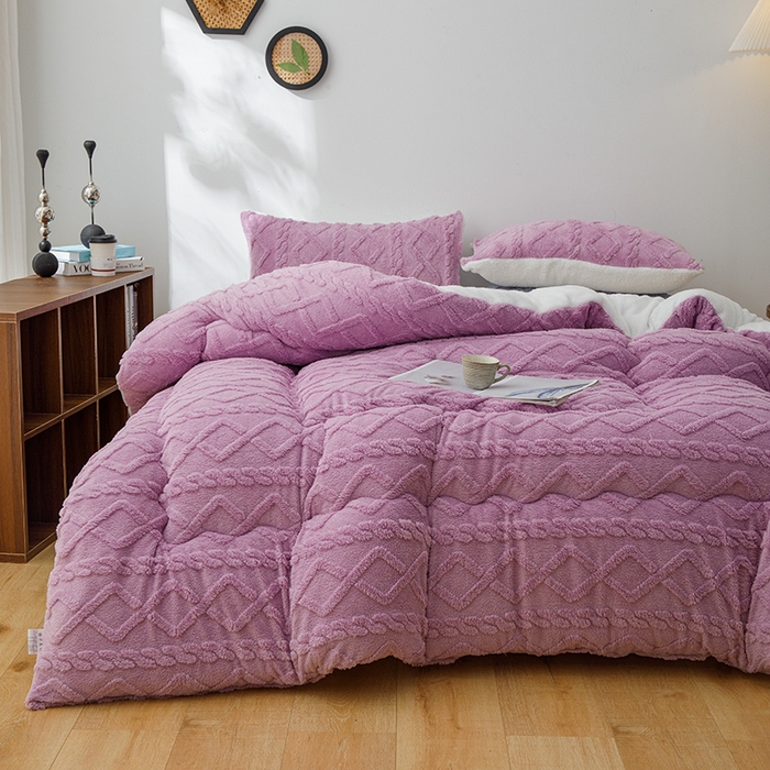 91家纺网 家纺一手货源 找家纺 雅蔓依 2025新款塔芙绒羊羔绒冬被被子被芯 香芋紫